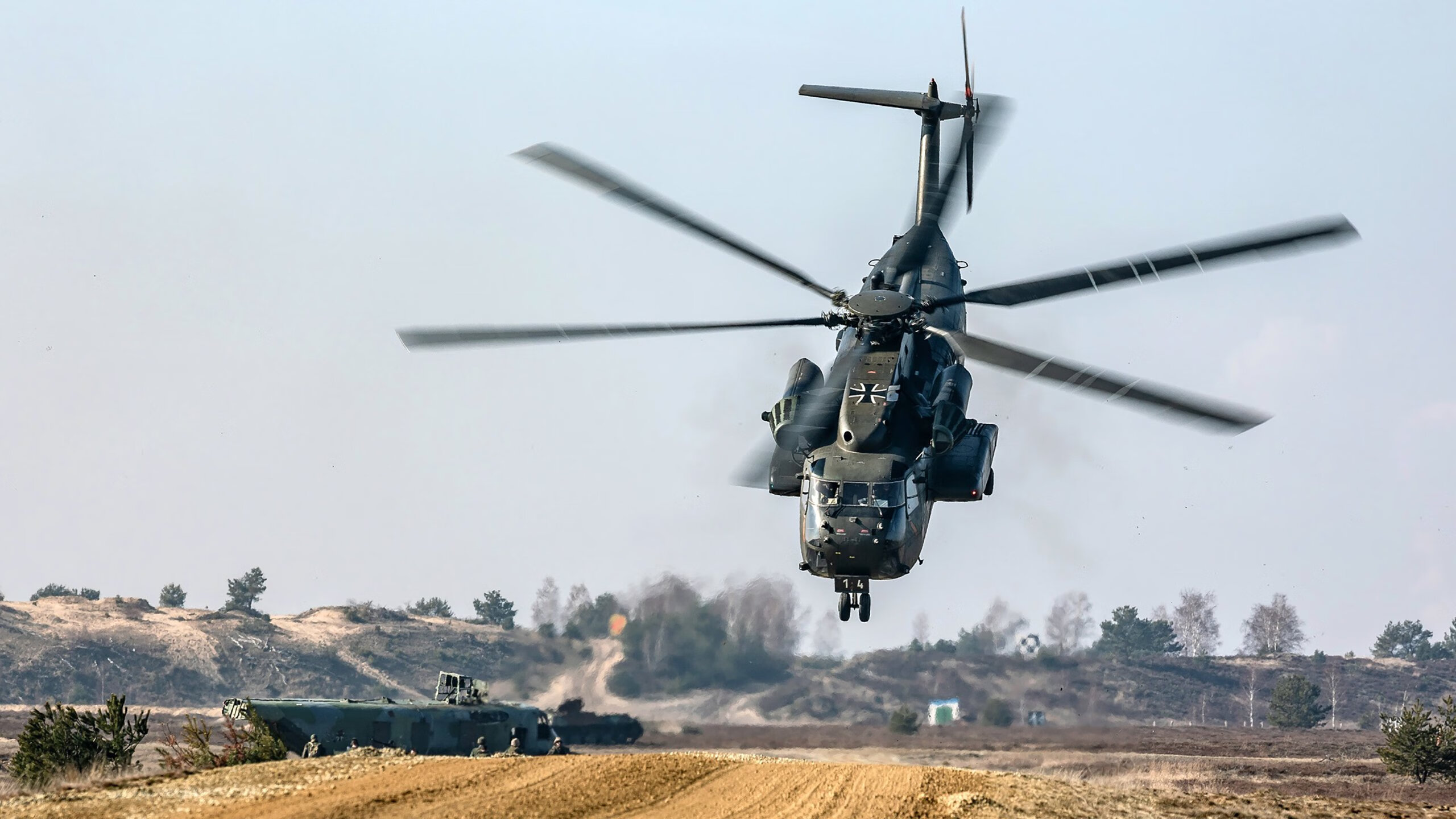 乐鱼电竞-电子竞技女选手表现亮眼斩获多项冠军，电竞比赛女选手